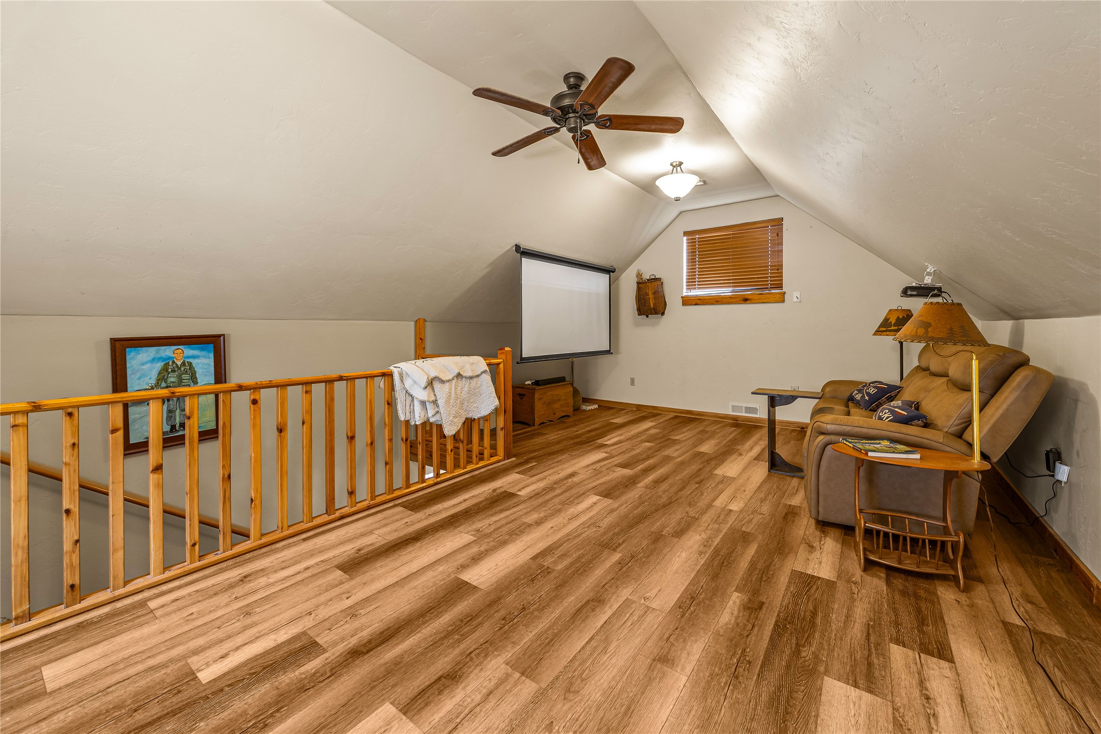 4064 Larkspur Lane Property Photo 18