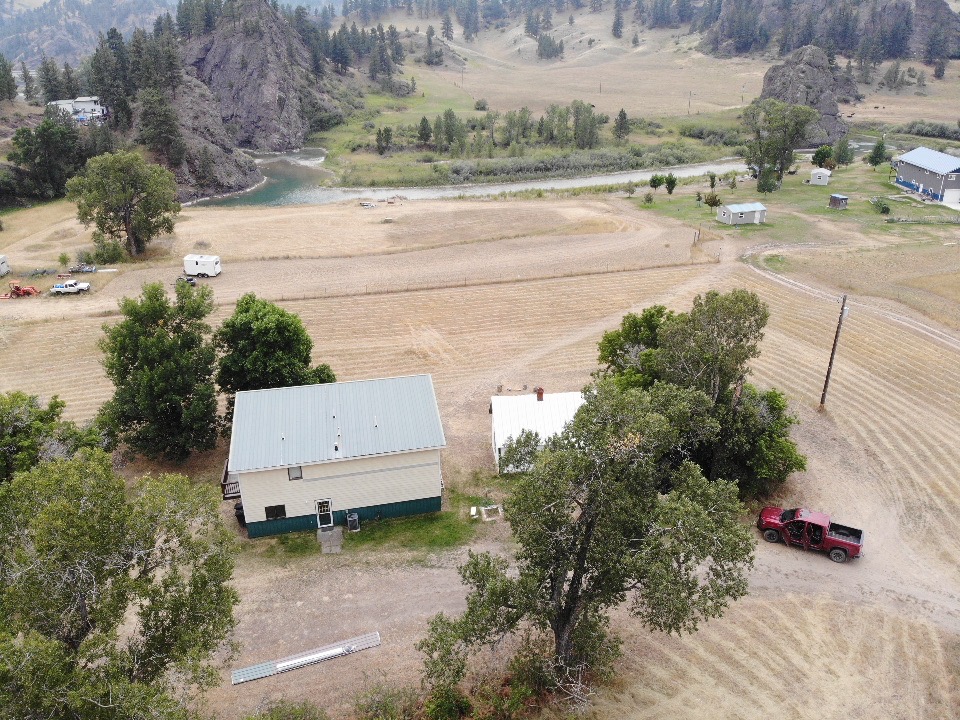 40 Meadow Harbor Lane Property Photo 3