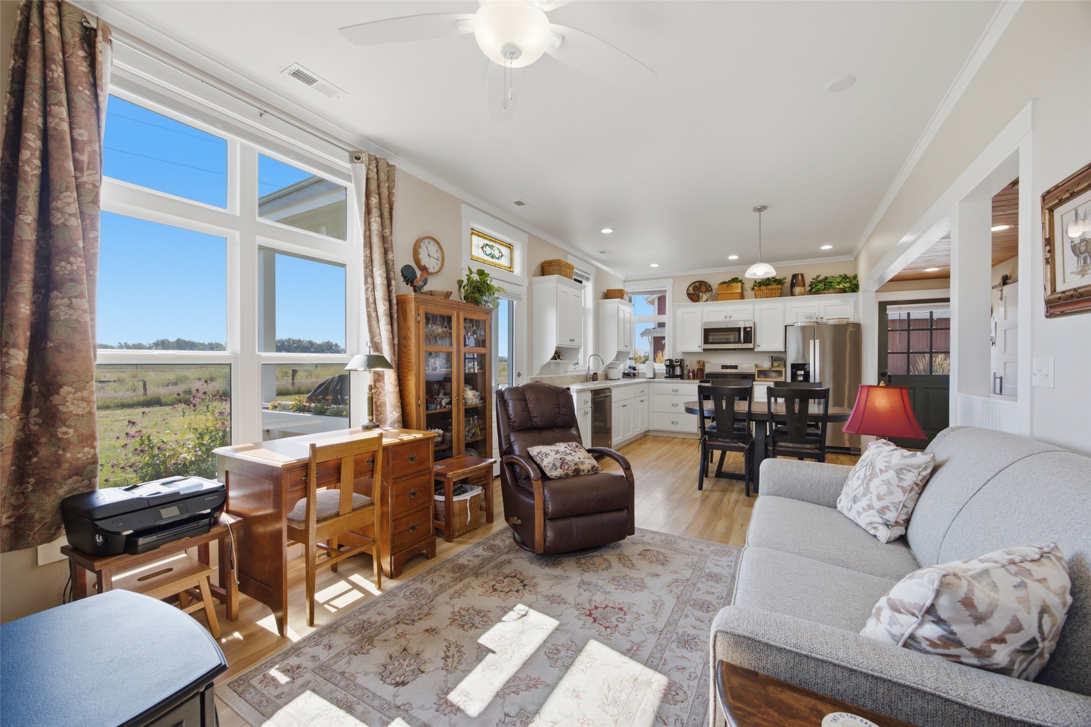 320 Mansion View Loop Property Photo 11