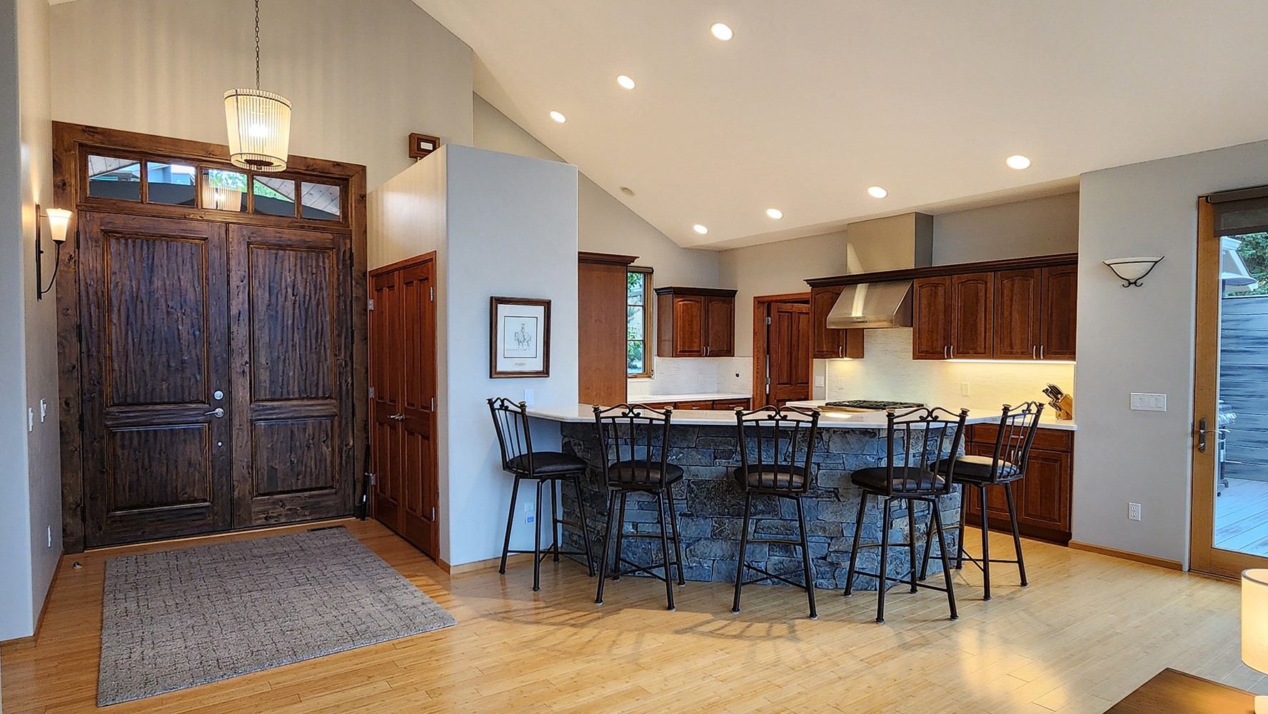 154 S Crestview Terrace Property Photo 9