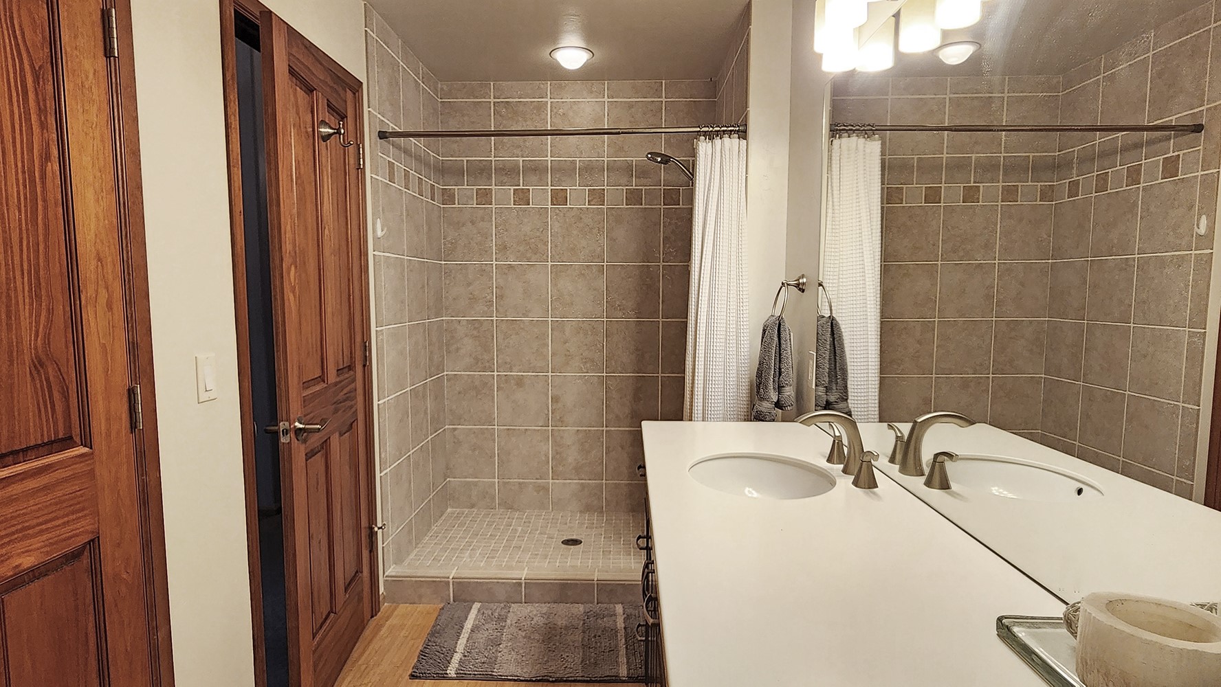 154 S Crestview Terrace Property Photo 32
