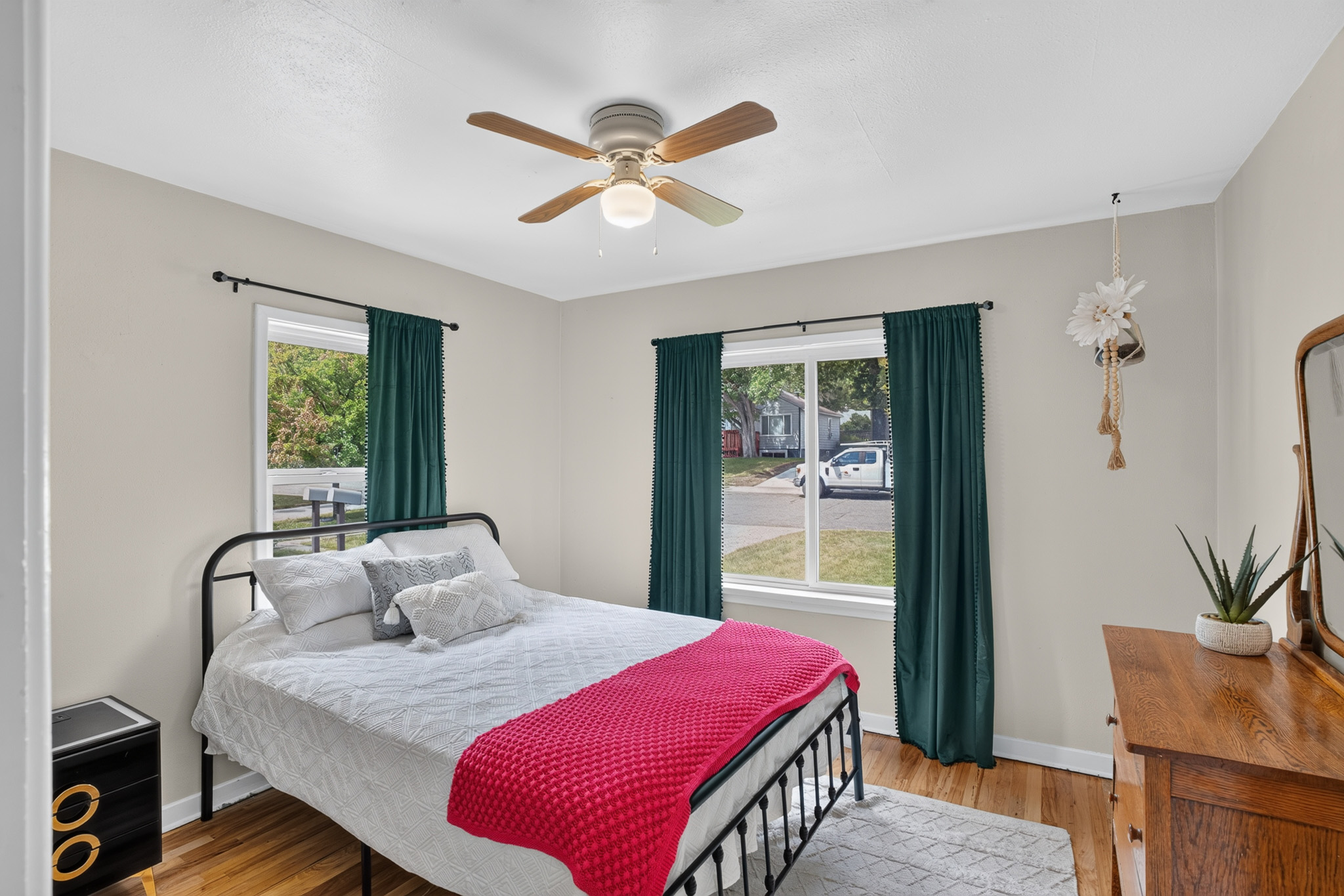 1126 Princeton Avenue Property Photo 8