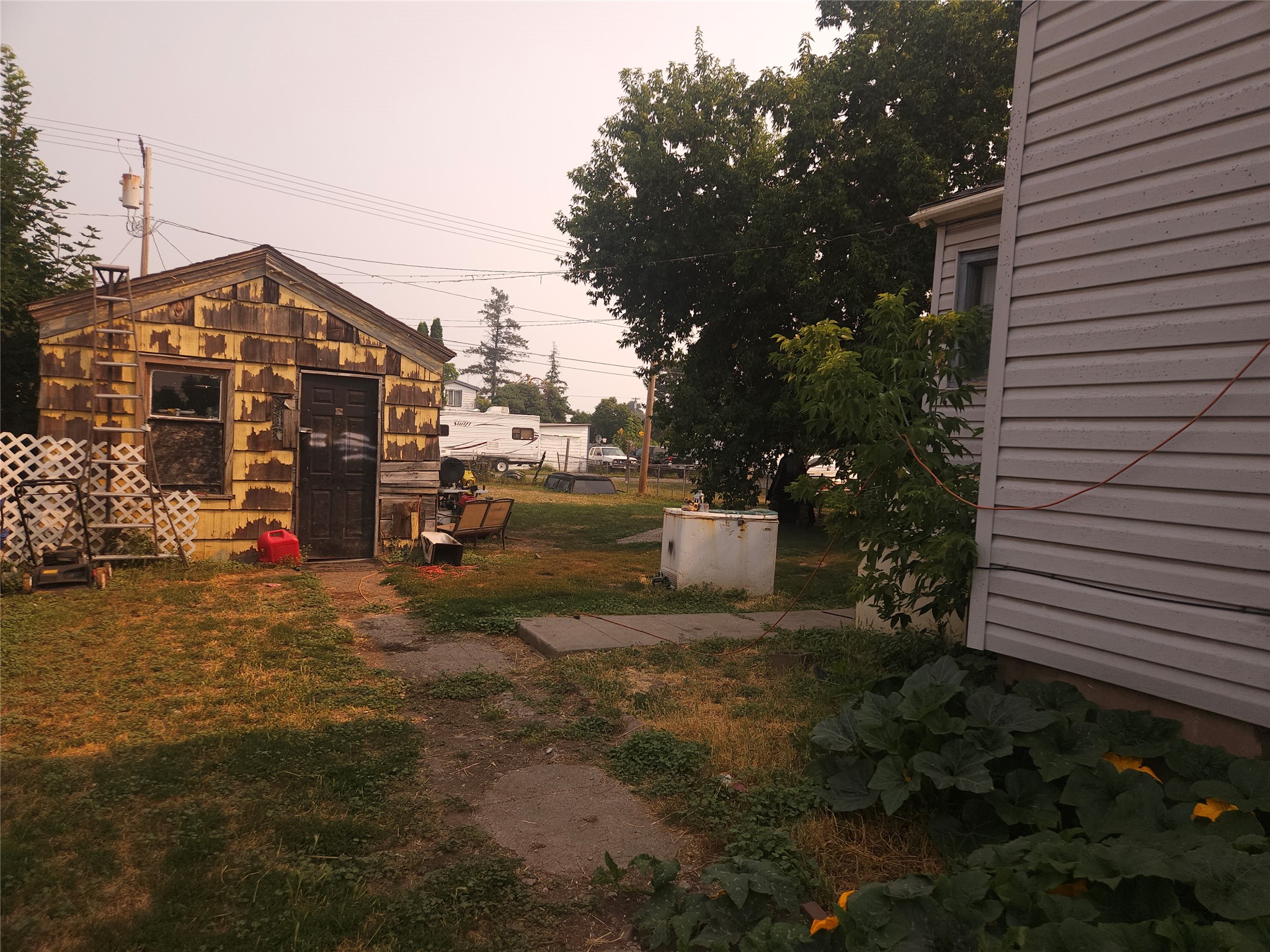 106 7th Avenue W Property Photo 6