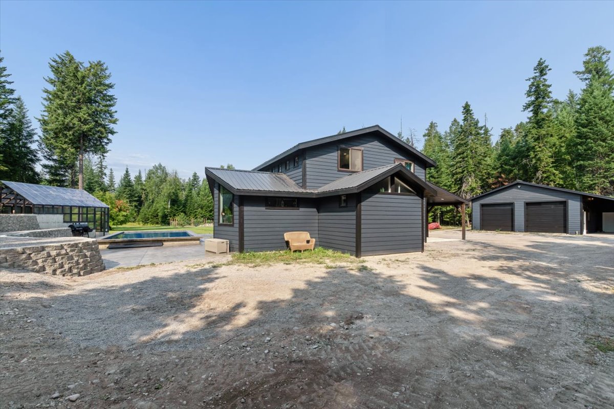 2034 Foothill Road Property Photo 53