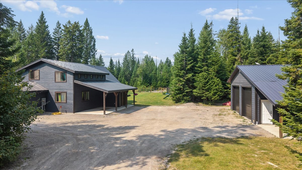 2034 Foothill Road Property Photo 54