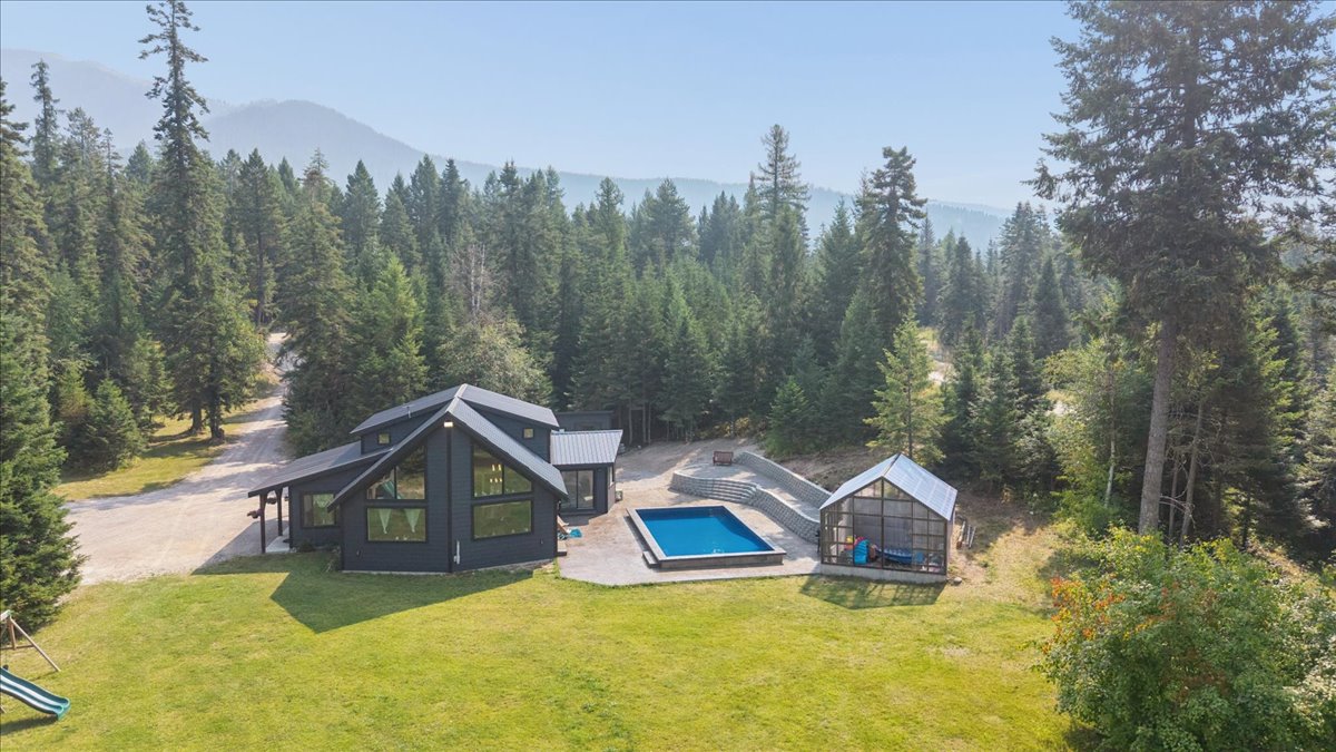 2034 Foothill Road Property Photo 62