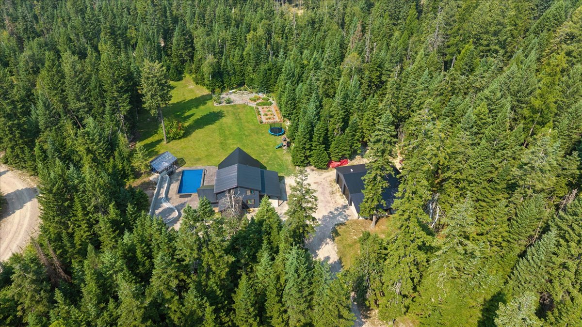 2034 Foothill Road Property Photo 63