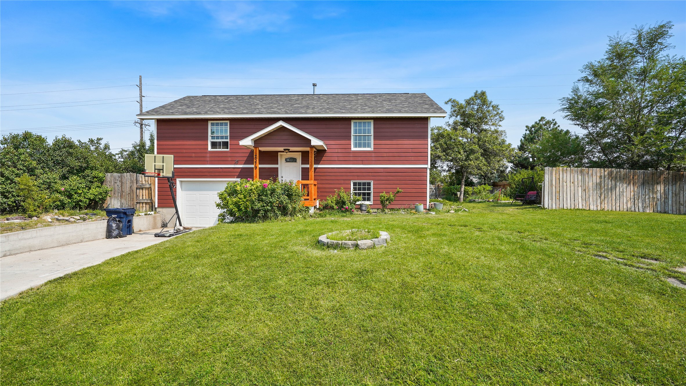 2379 Buckboard Drive Property Photo 1
