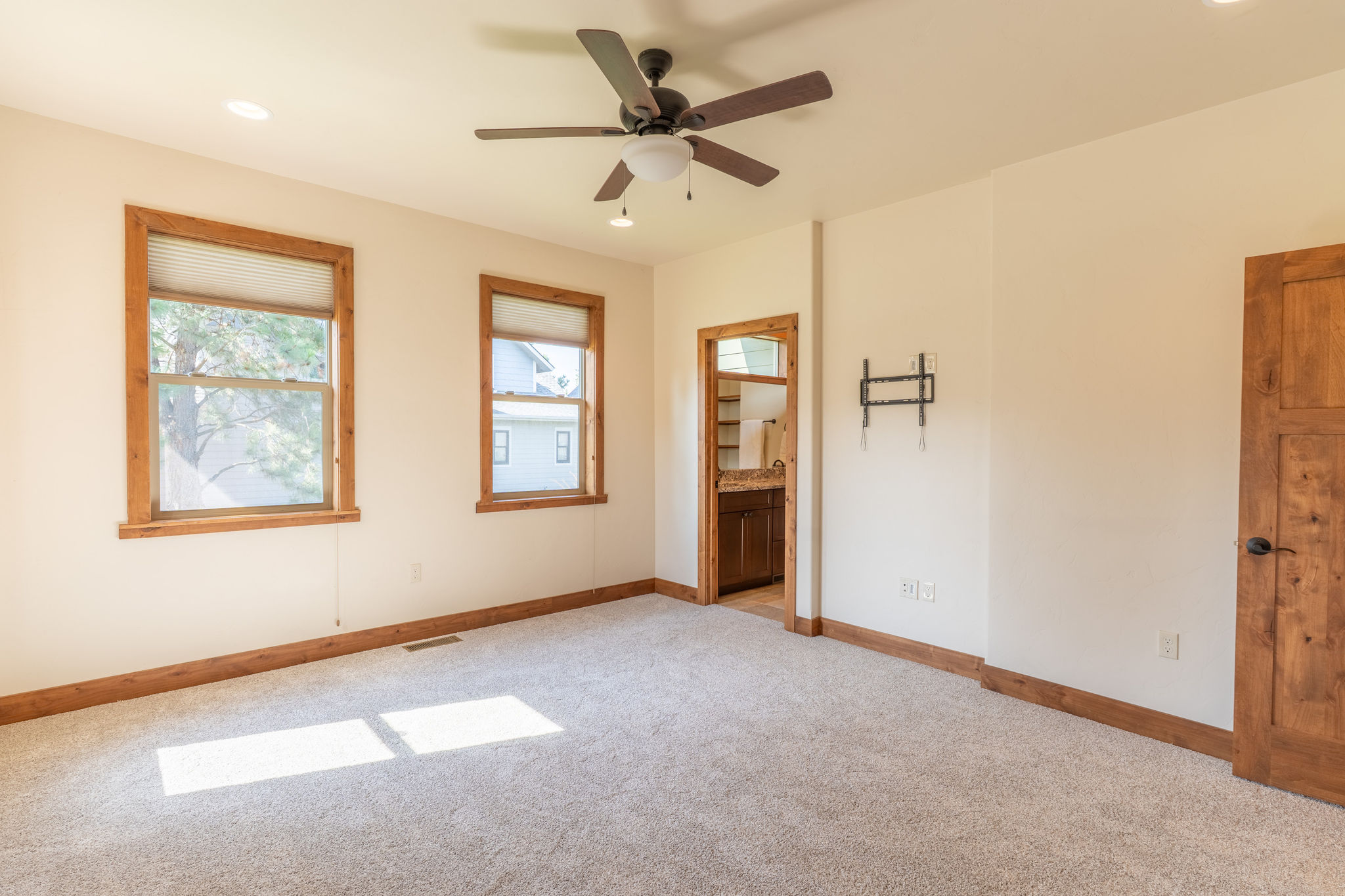 204 Bluebunch Court Property Photo 17