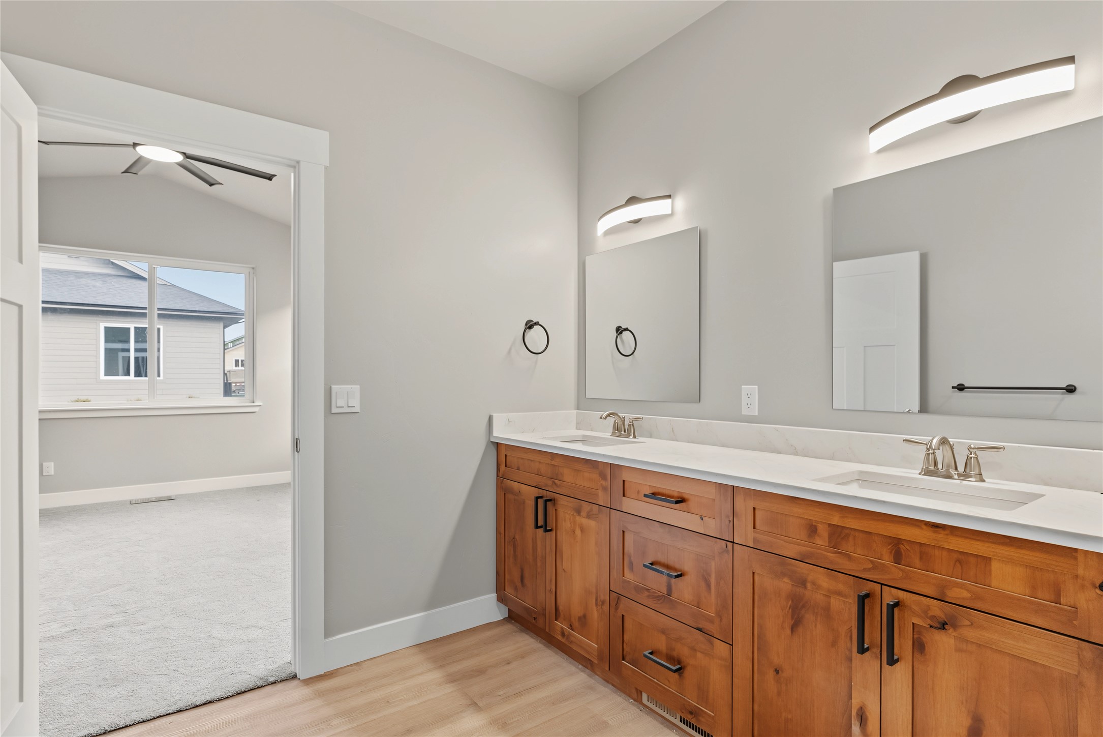 619 Jersey Way Property Photo 28