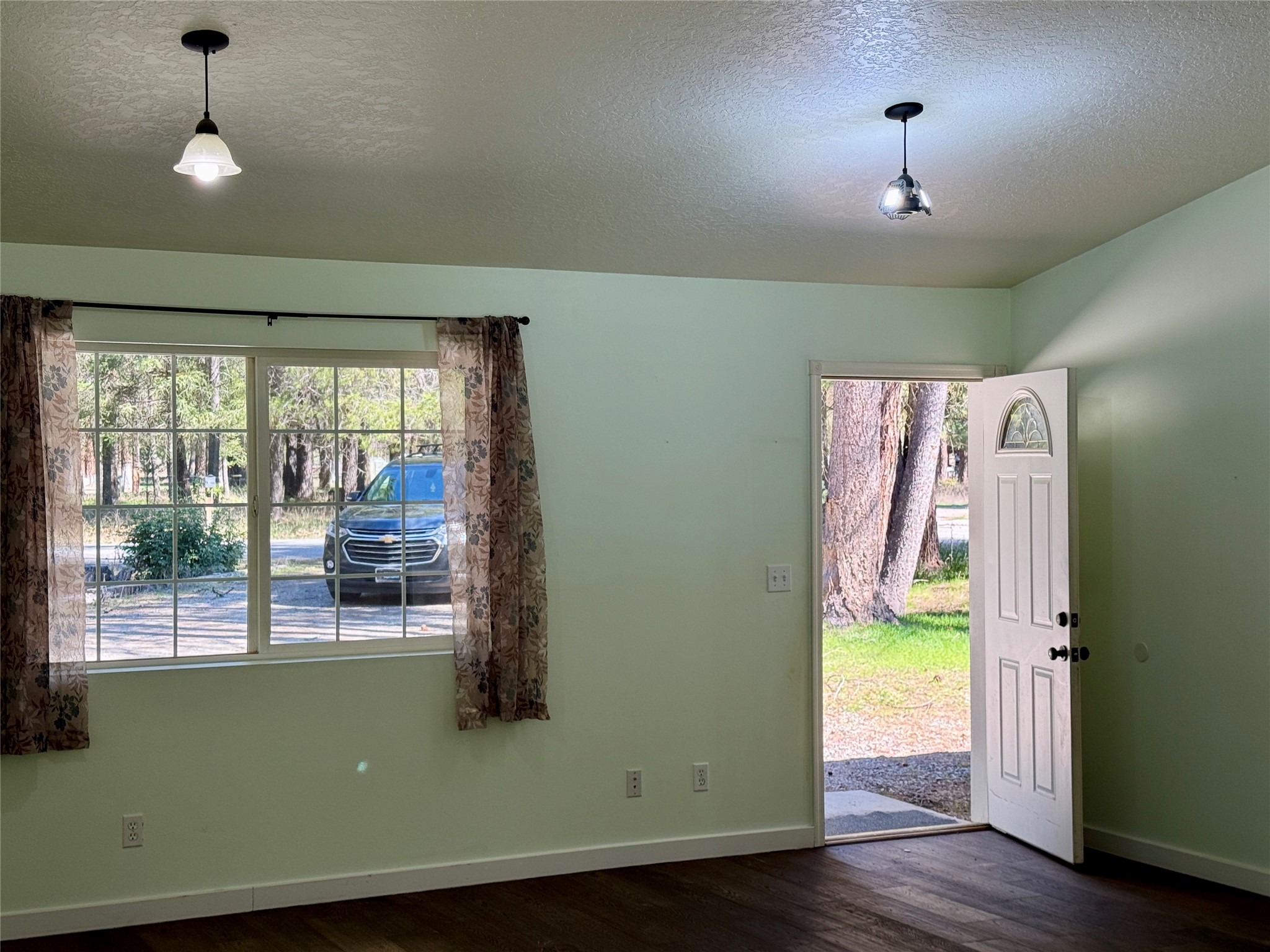 320 Remps Road Property Photo 20