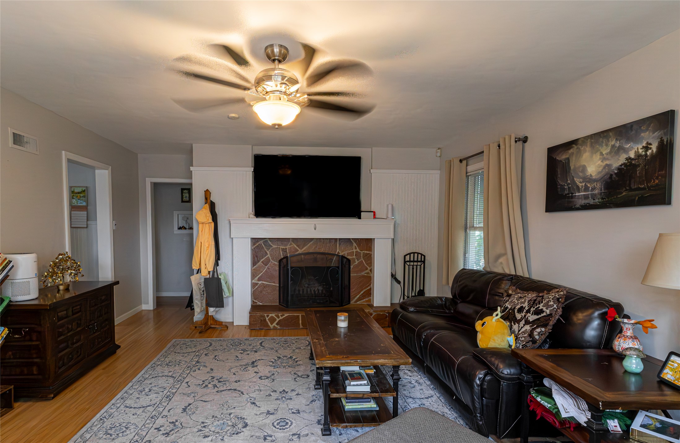 2526 4th Avenue N Property Photo 4