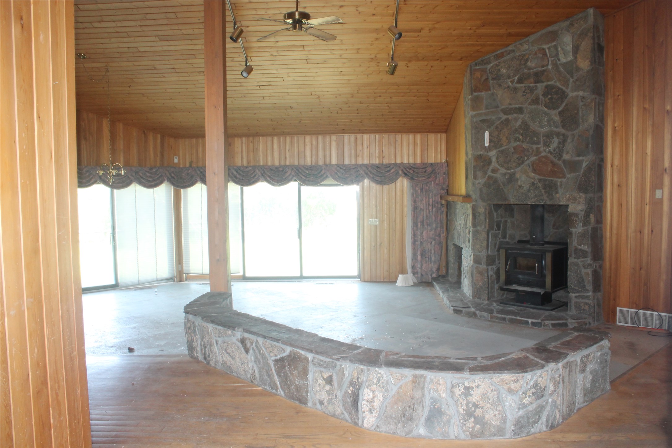 159 Westland Drive Property Photo 15