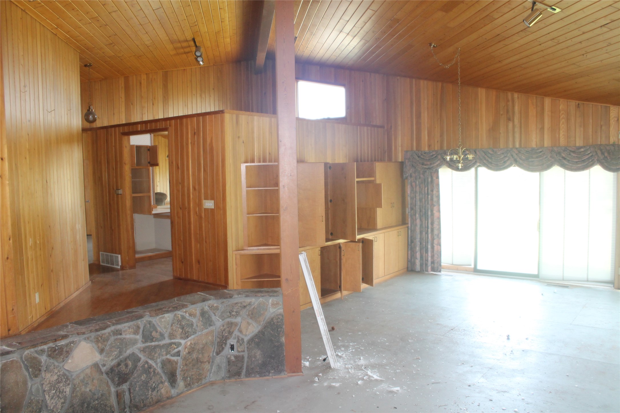 159 Westland Drive Property Photo 17