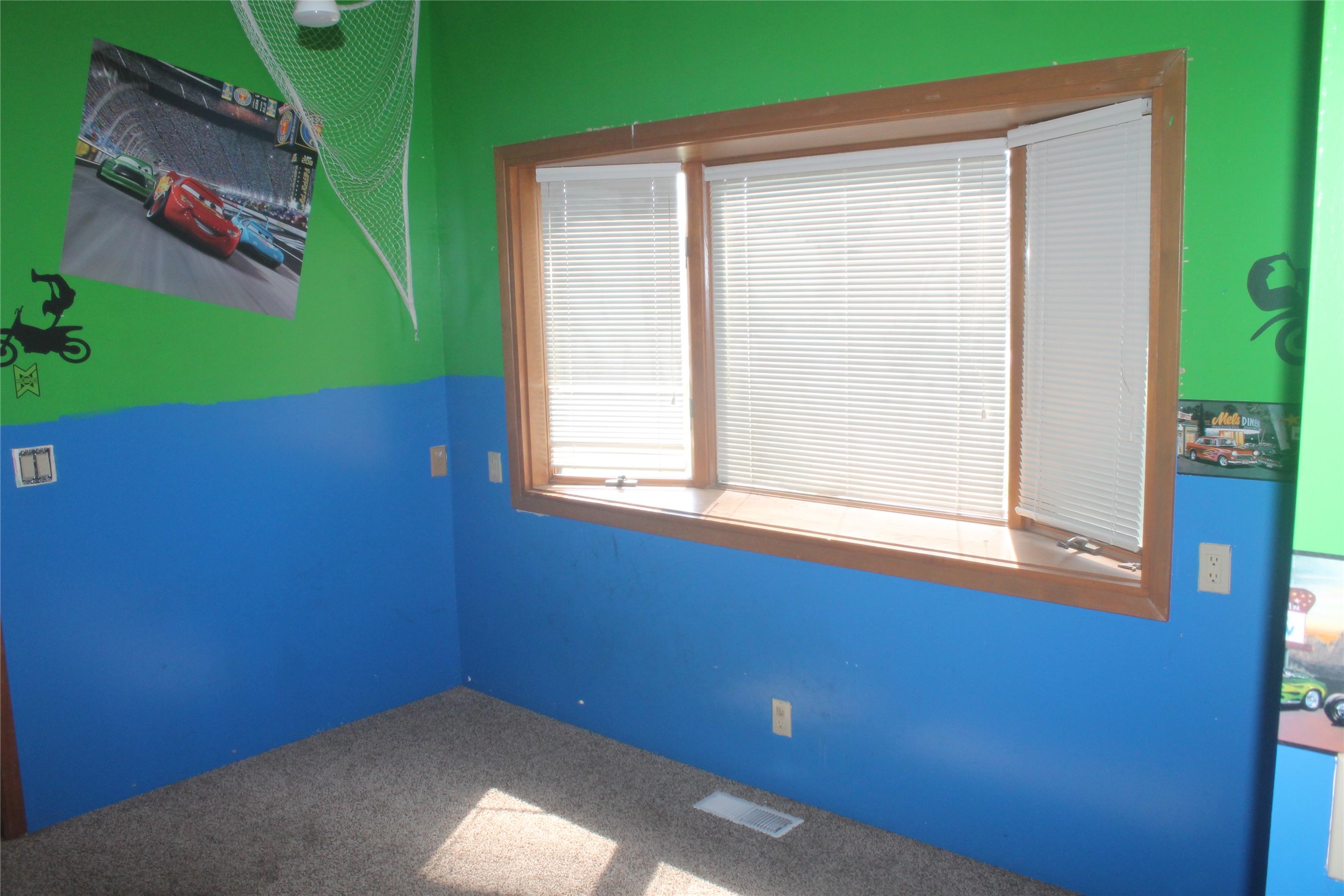 159 Westland Drive Property Photo 39