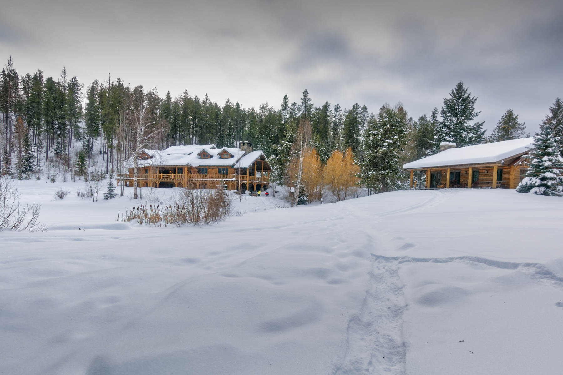 300 Desert Lodge Road Property Photo 6