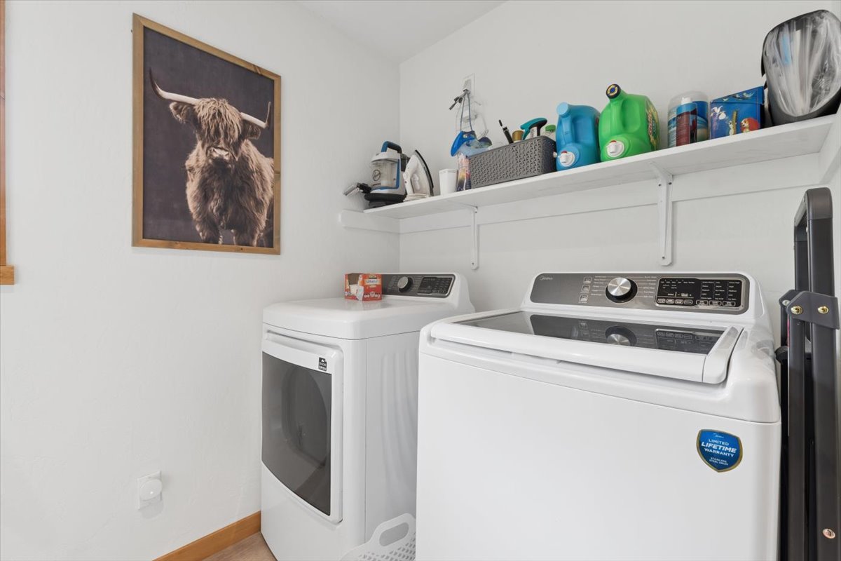 414 2nd Avenue E Property Photo 30