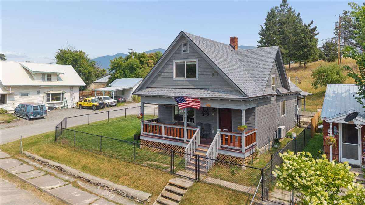 414 2nd Avenue E Property Photo 32