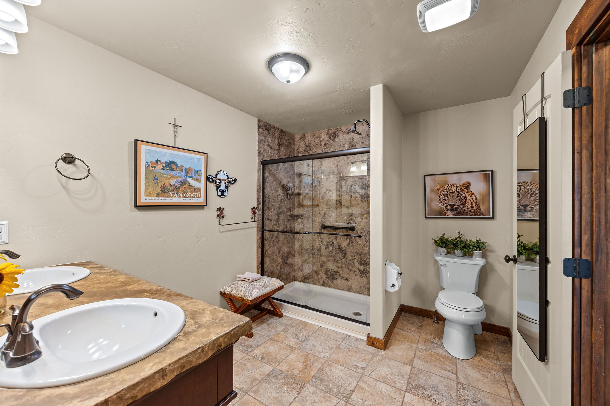 160 Weimar Way Property Photo 17