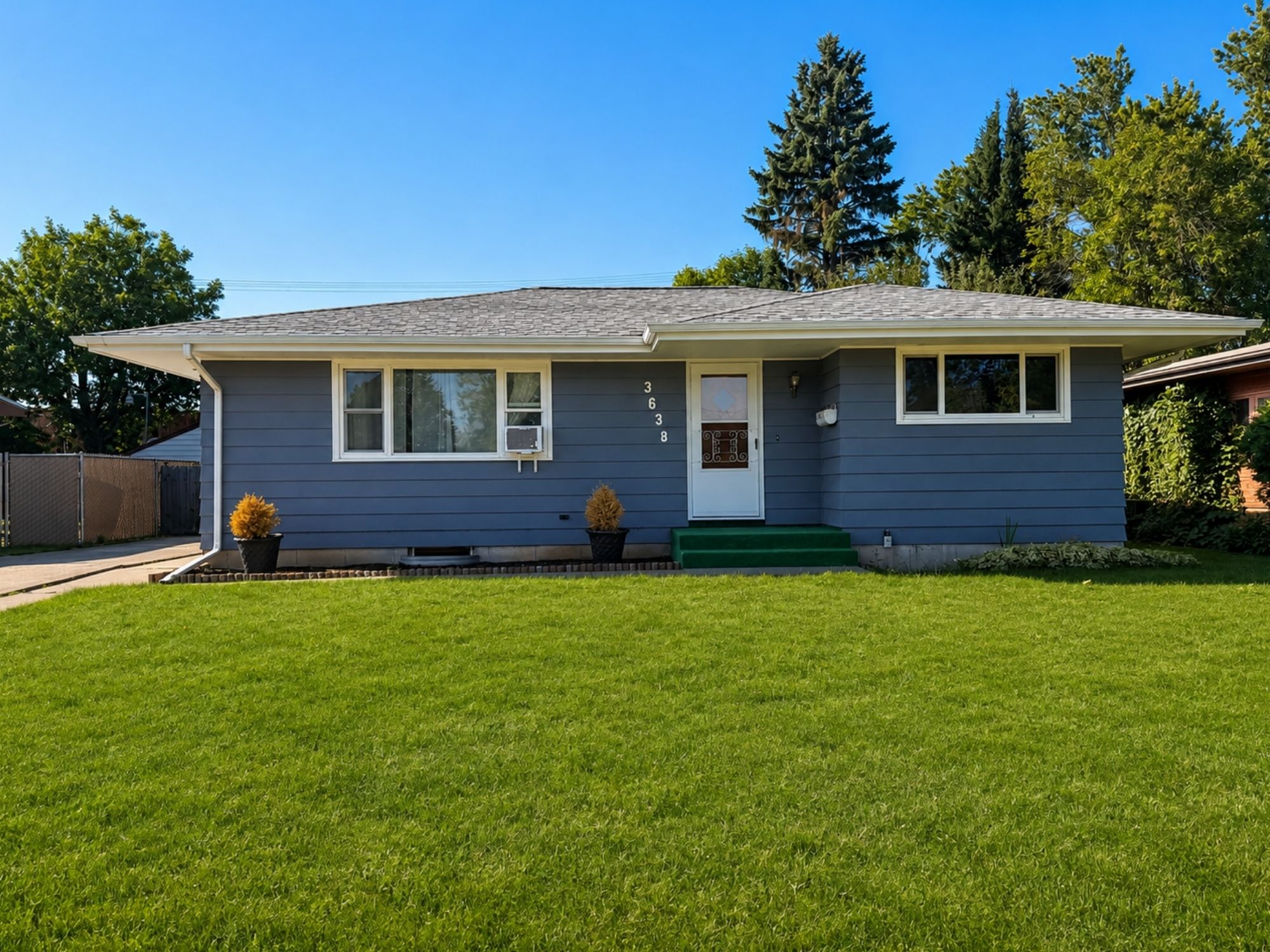 3638 9th Avenue S Property Photo 1