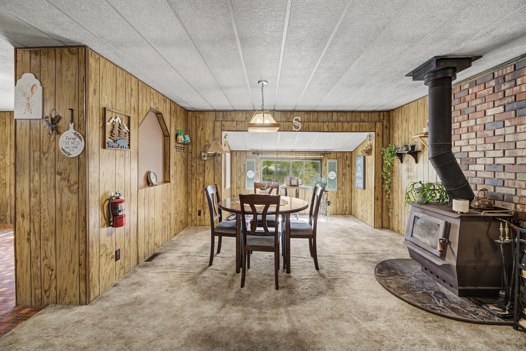 5580 Black Bear Road Property Photo 7