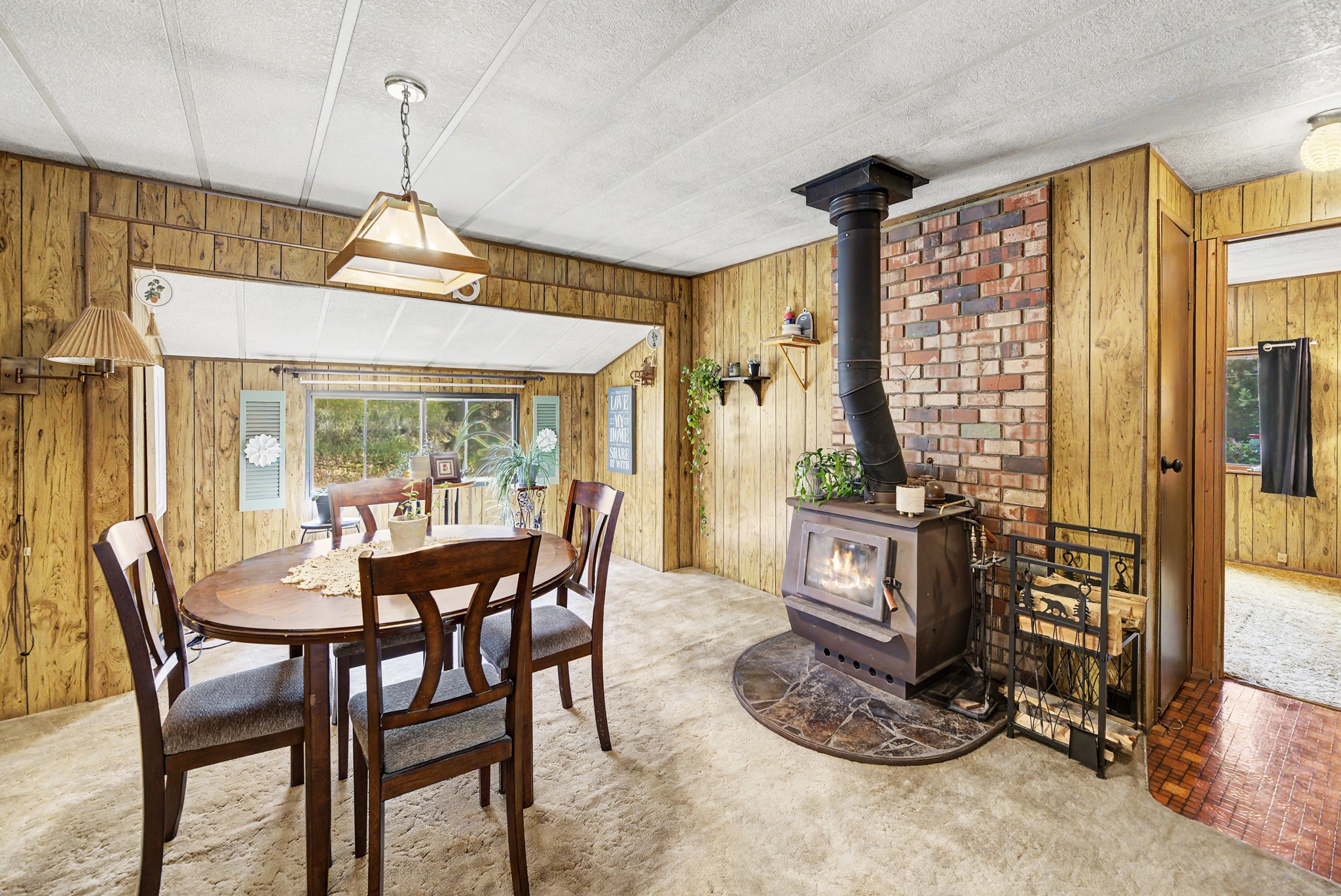 5580 Black Bear Road Property Photo 8