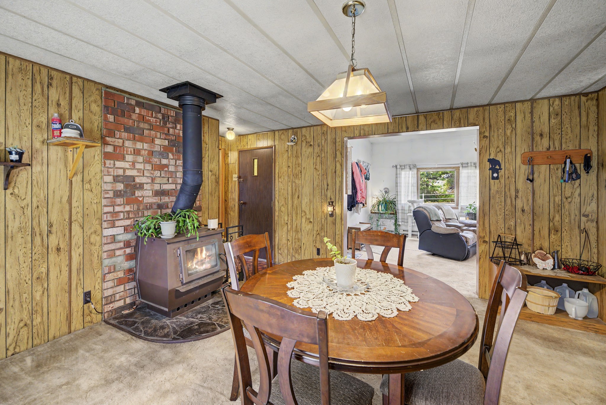 5580 Black Bear Road Property Photo 9