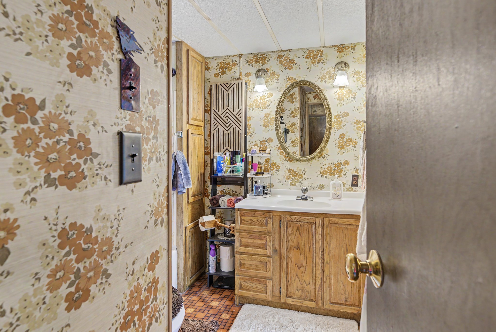 5580 Black Bear Road Property Photo 17