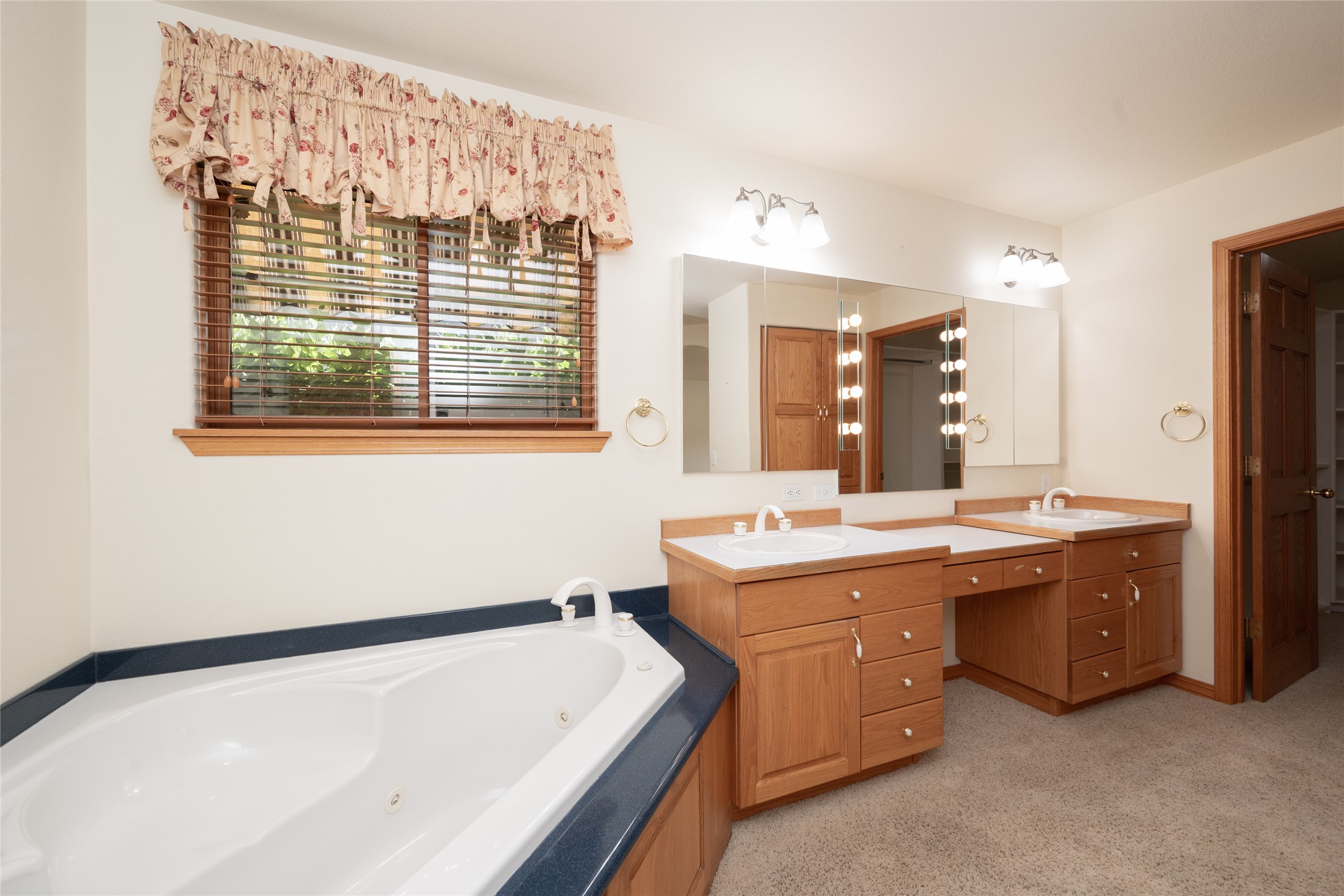 109 Trevino Drive Property Photo 21
