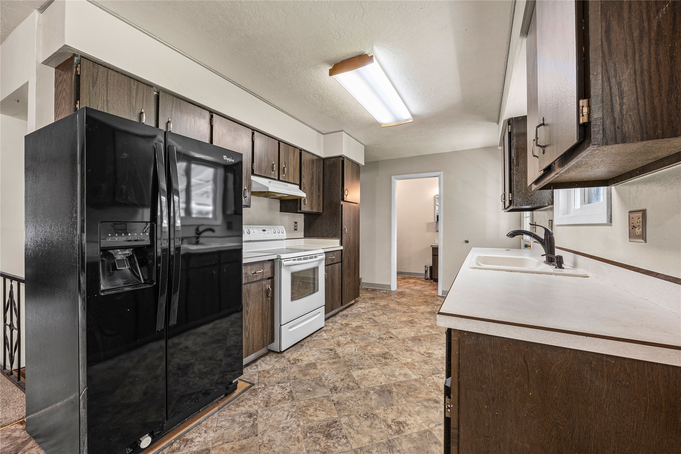 4619 Larch Avenue Property Photo 8