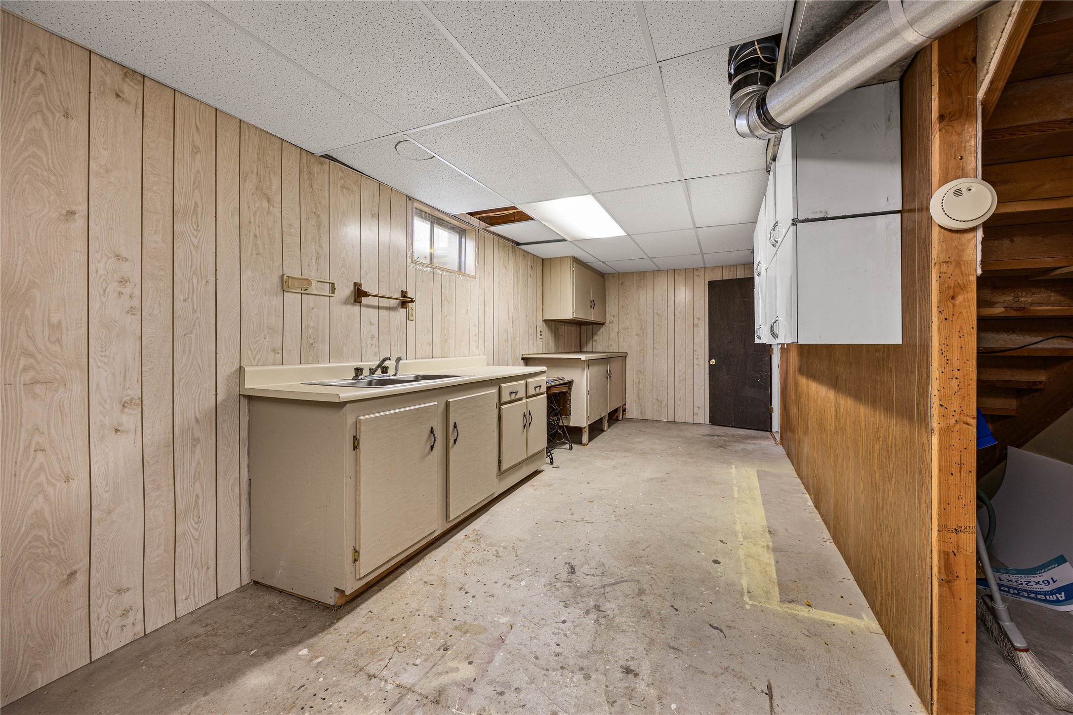 4619 Larch Avenue Property Photo 22