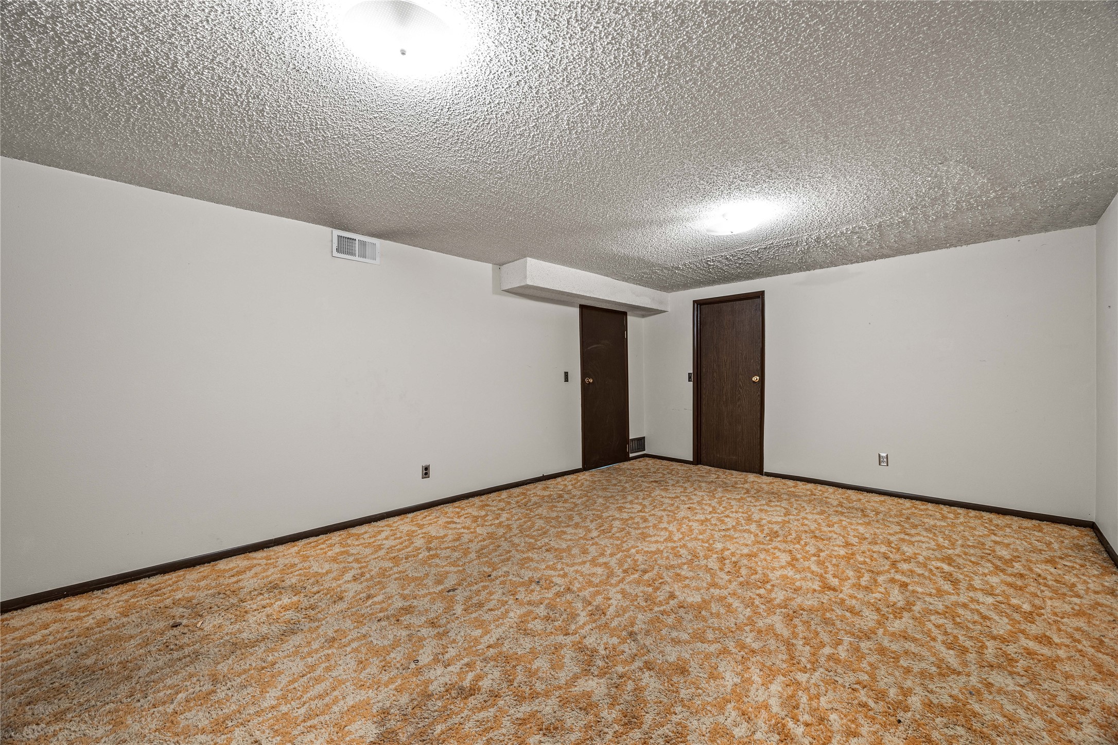 4619 Larch Avenue Property Photo 28
