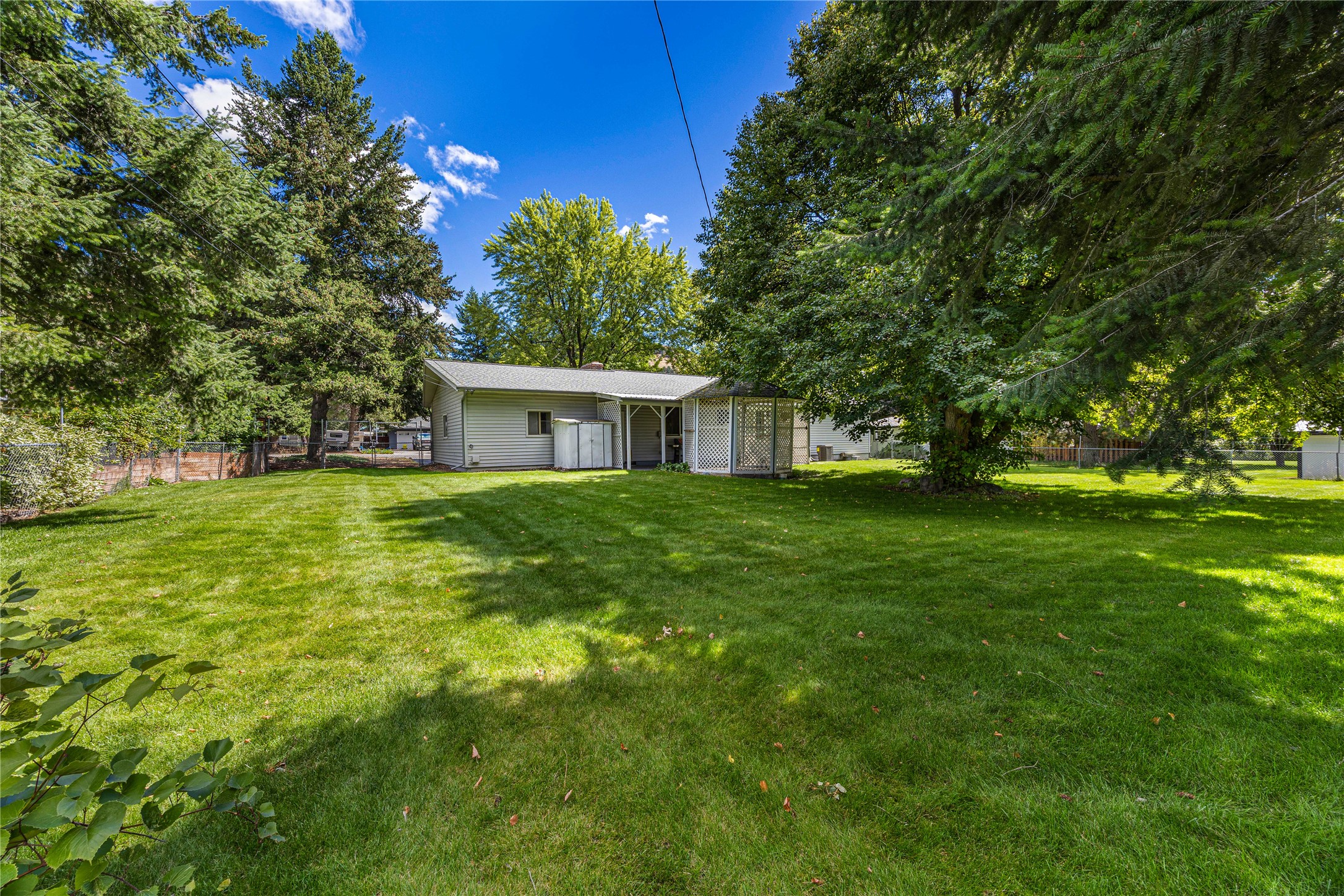 4619 Larch Avenue Property Photo 36