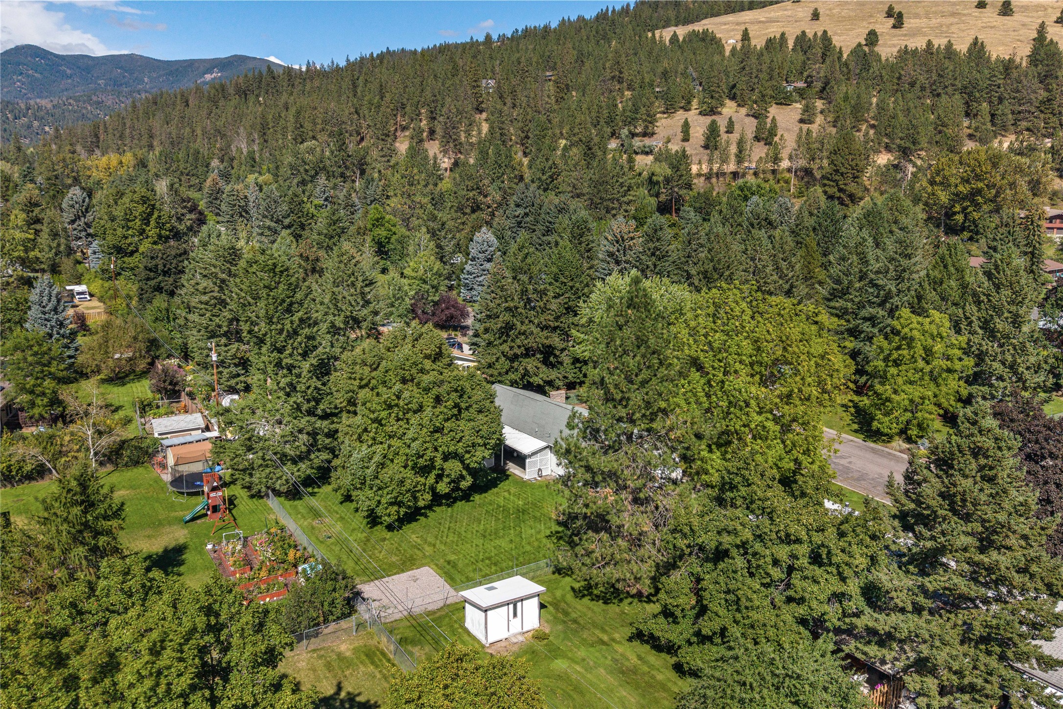 4619 Larch Avenue Property Photo 47