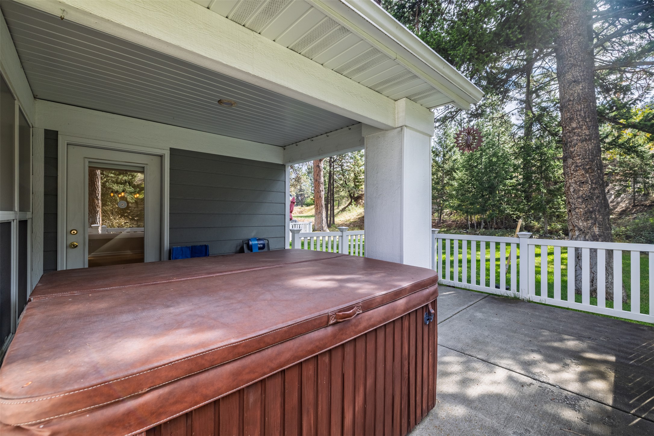 36 Stoney Brook Drive B Property Photo 40