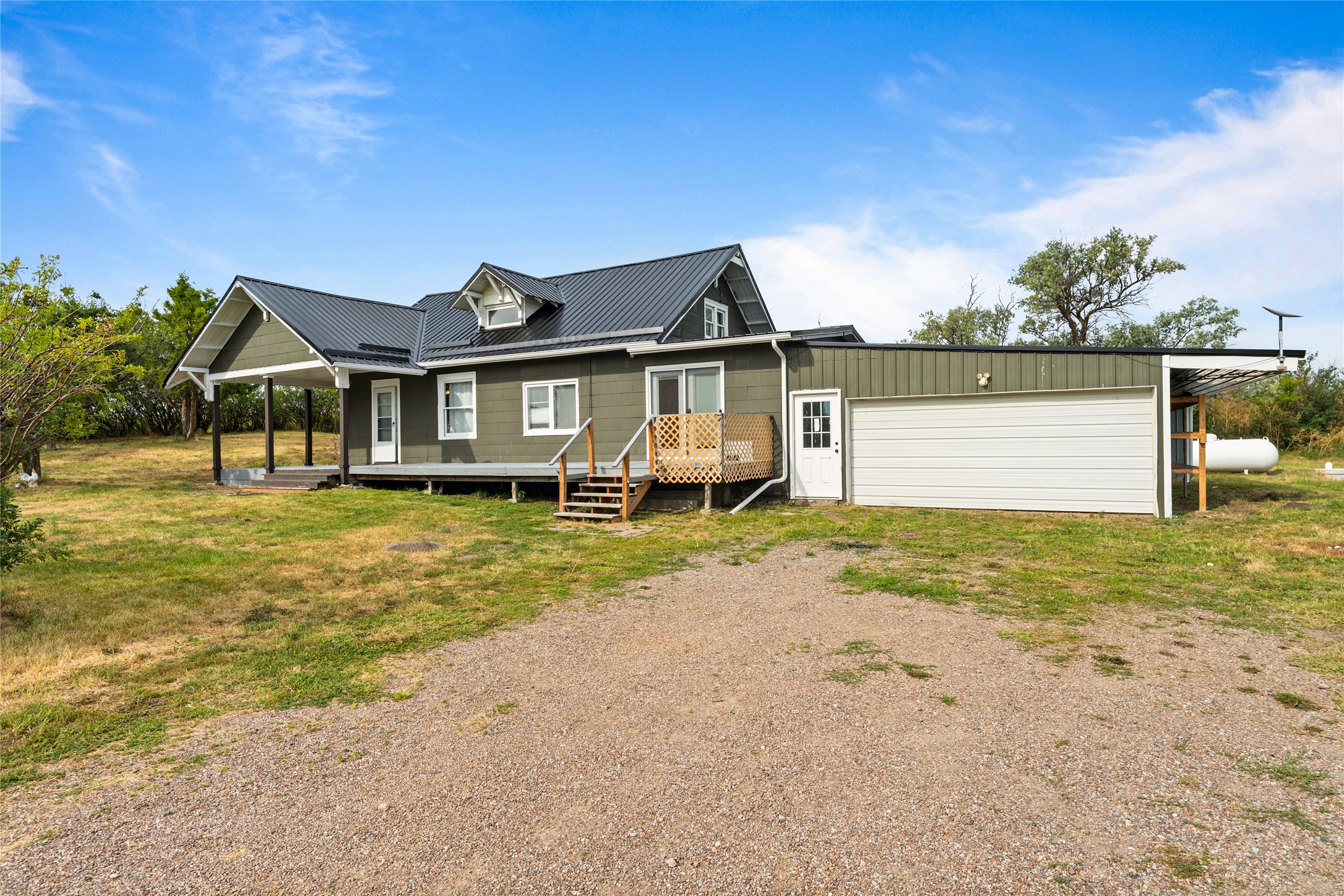 353 Klock Road Property Photo 1