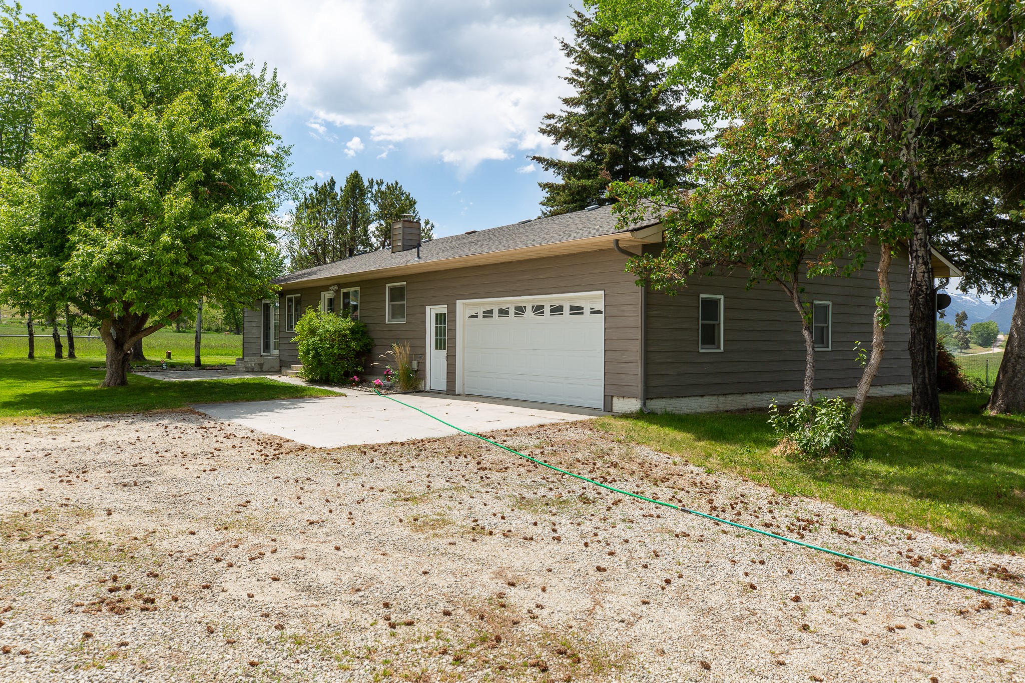 904 S Shoshone Loop Property Photo 13