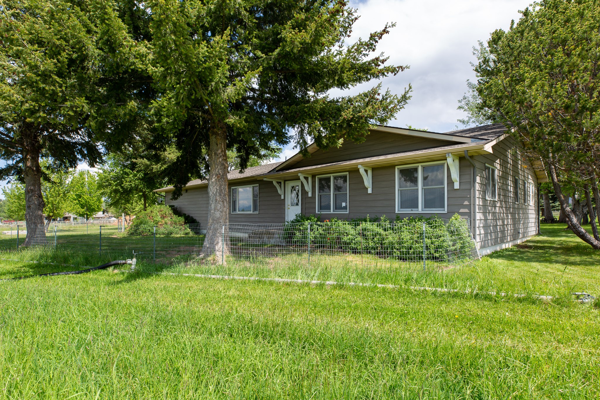 904 S Shoshone Loop Property Photo 20