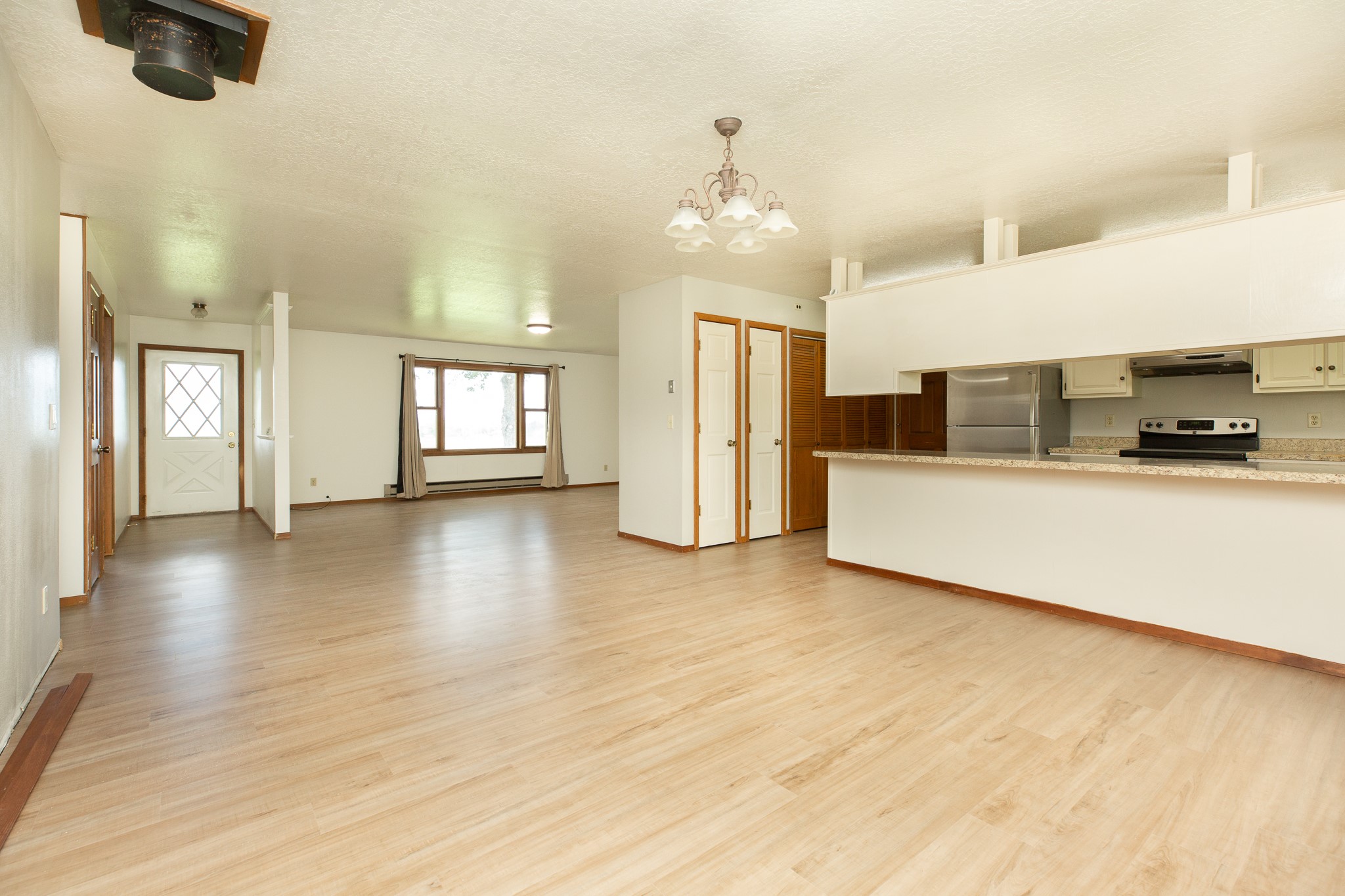 904 S Shoshone Loop Property Photo 30