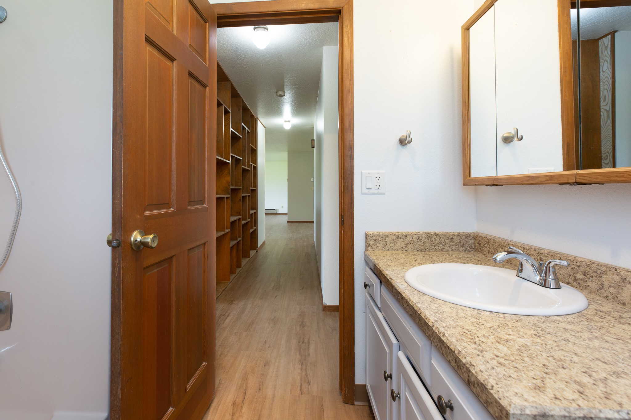 904 S Shoshone Loop Property Photo 51