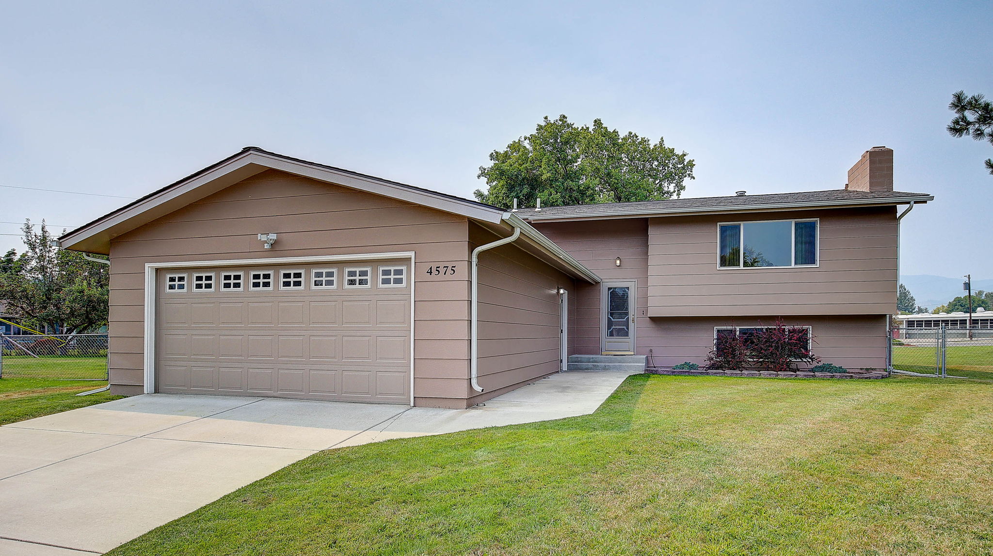 4575 Kaniksu Court Property Photo 1