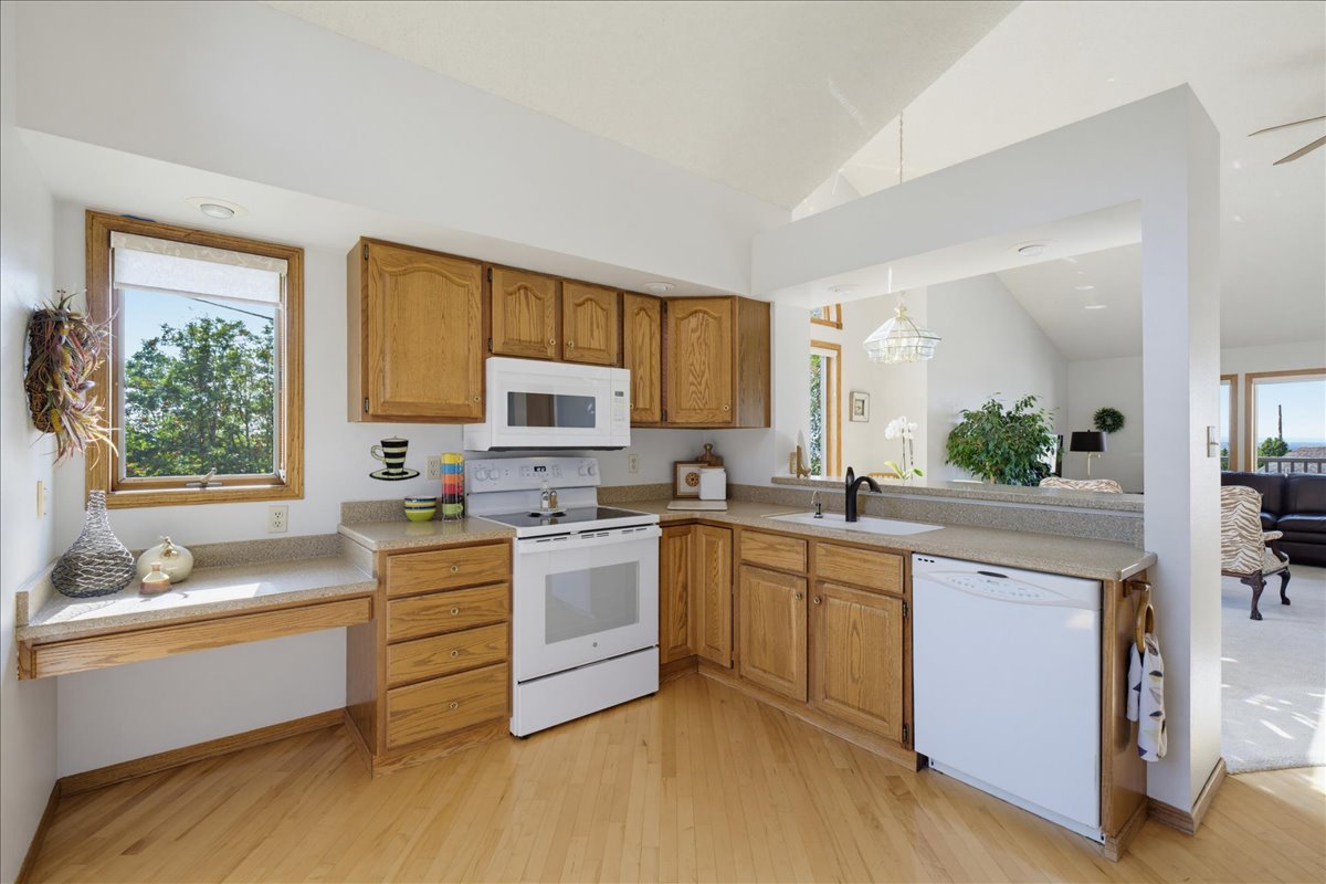 2909 5th Street Ne Property Photo 8