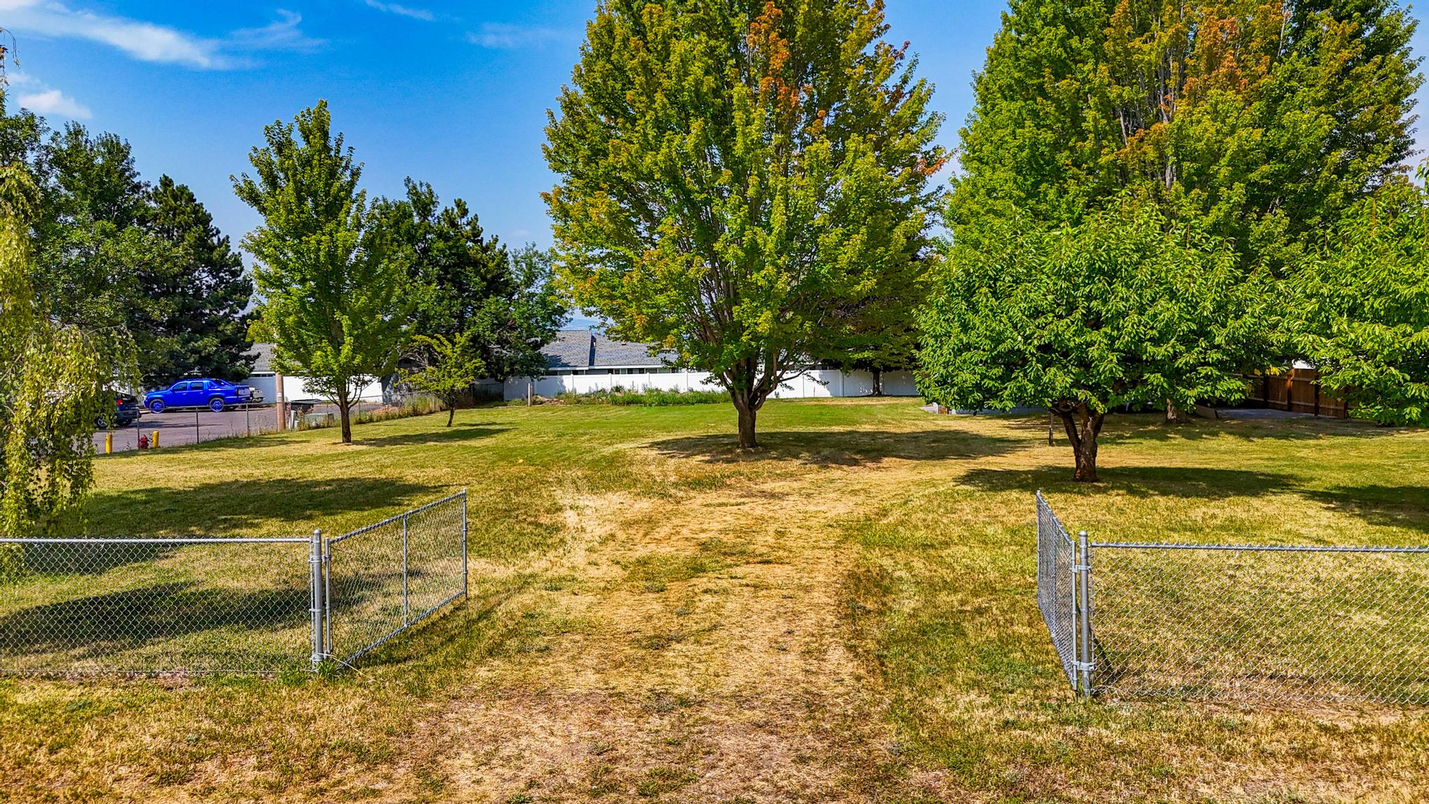 Lot 1a 10th Avenue E Property Photo 2