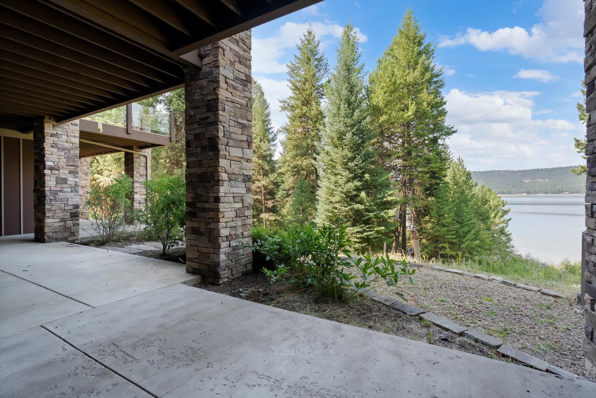 20 Bitterroot Cove Court Property Photo 17