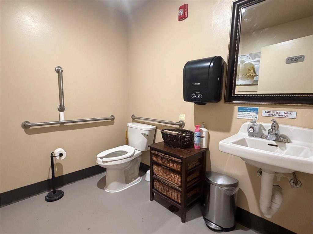 1518 River Drive N Property Photo 16