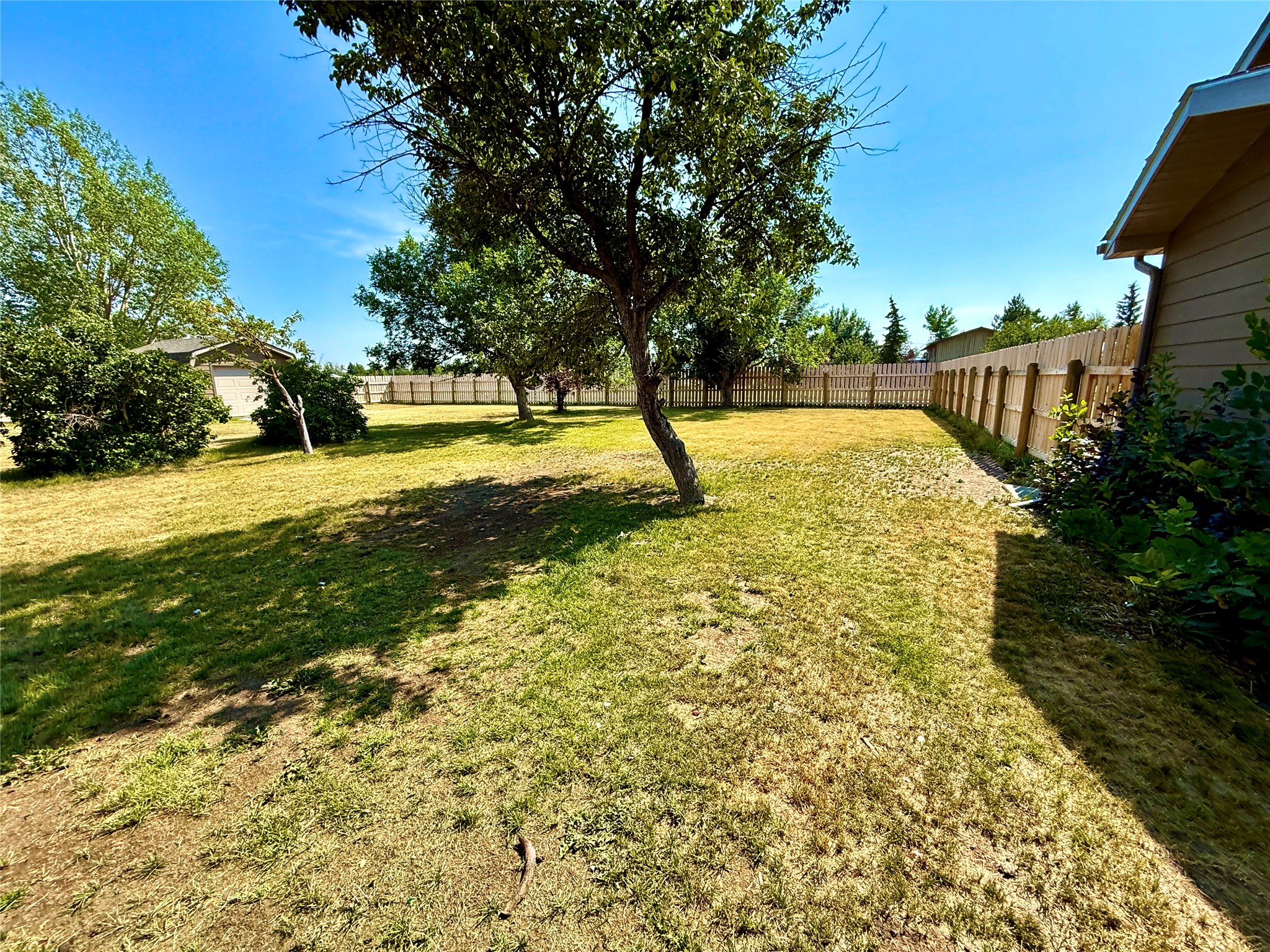 101 Pondera Avenue Property Photo 9