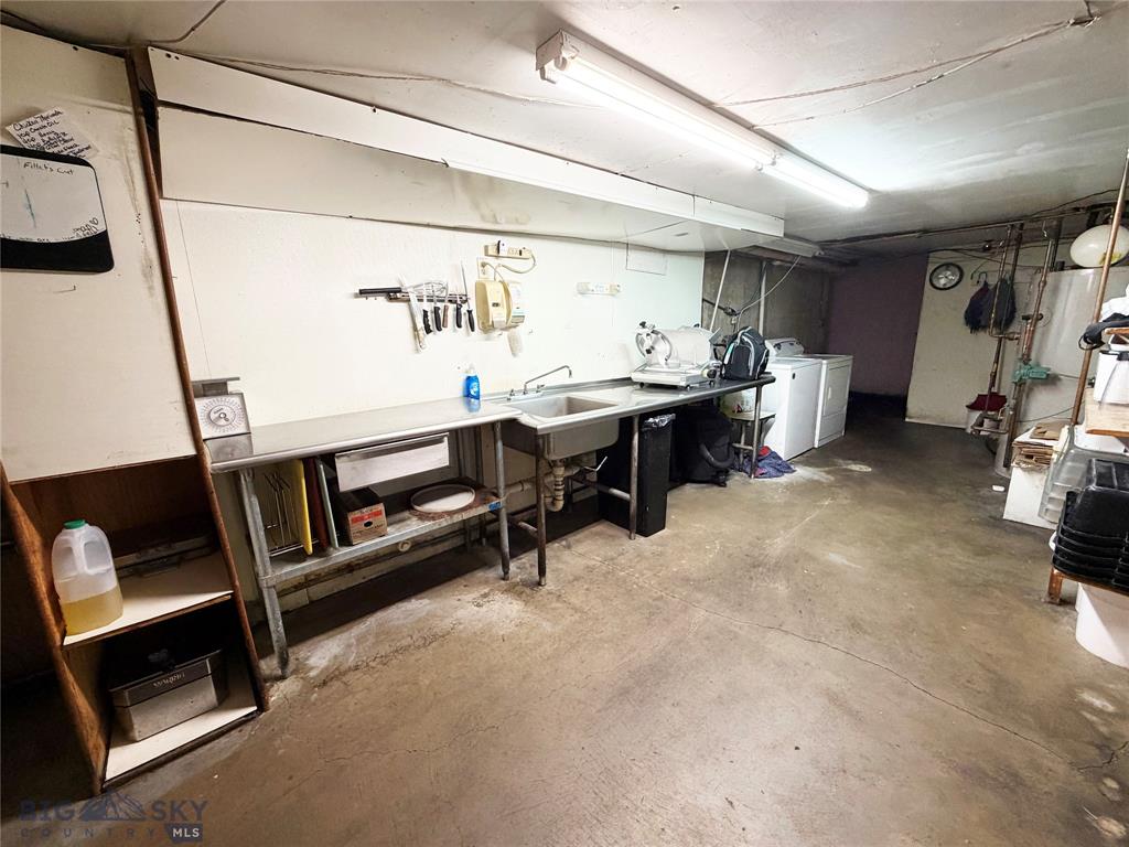 2014 Harrison Avenue Property Photo 23