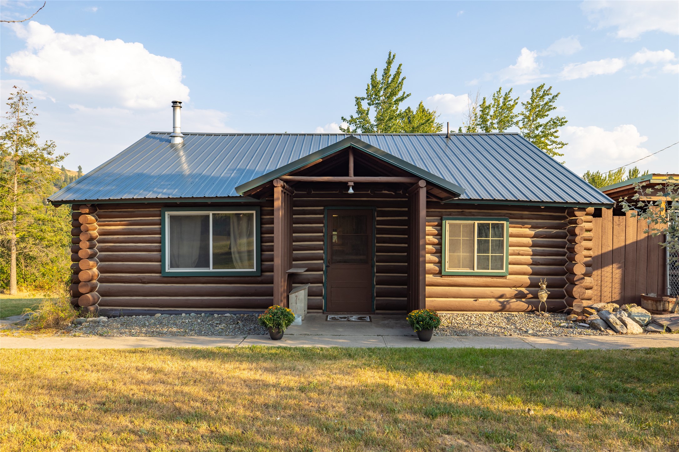 2572 Us Highway 2 W Property Photo 1