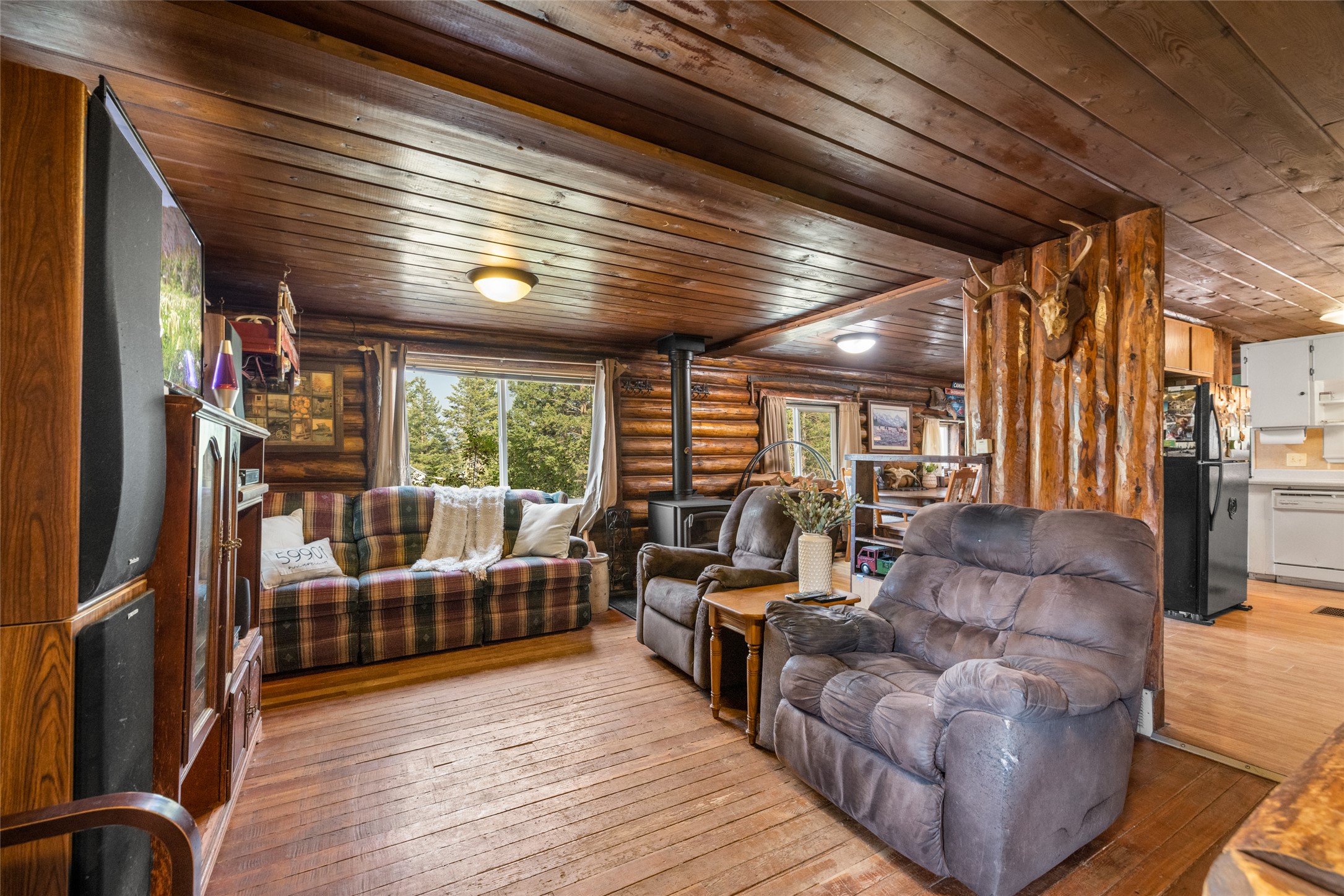 2572 Us Highway 2 W Property Photo 5