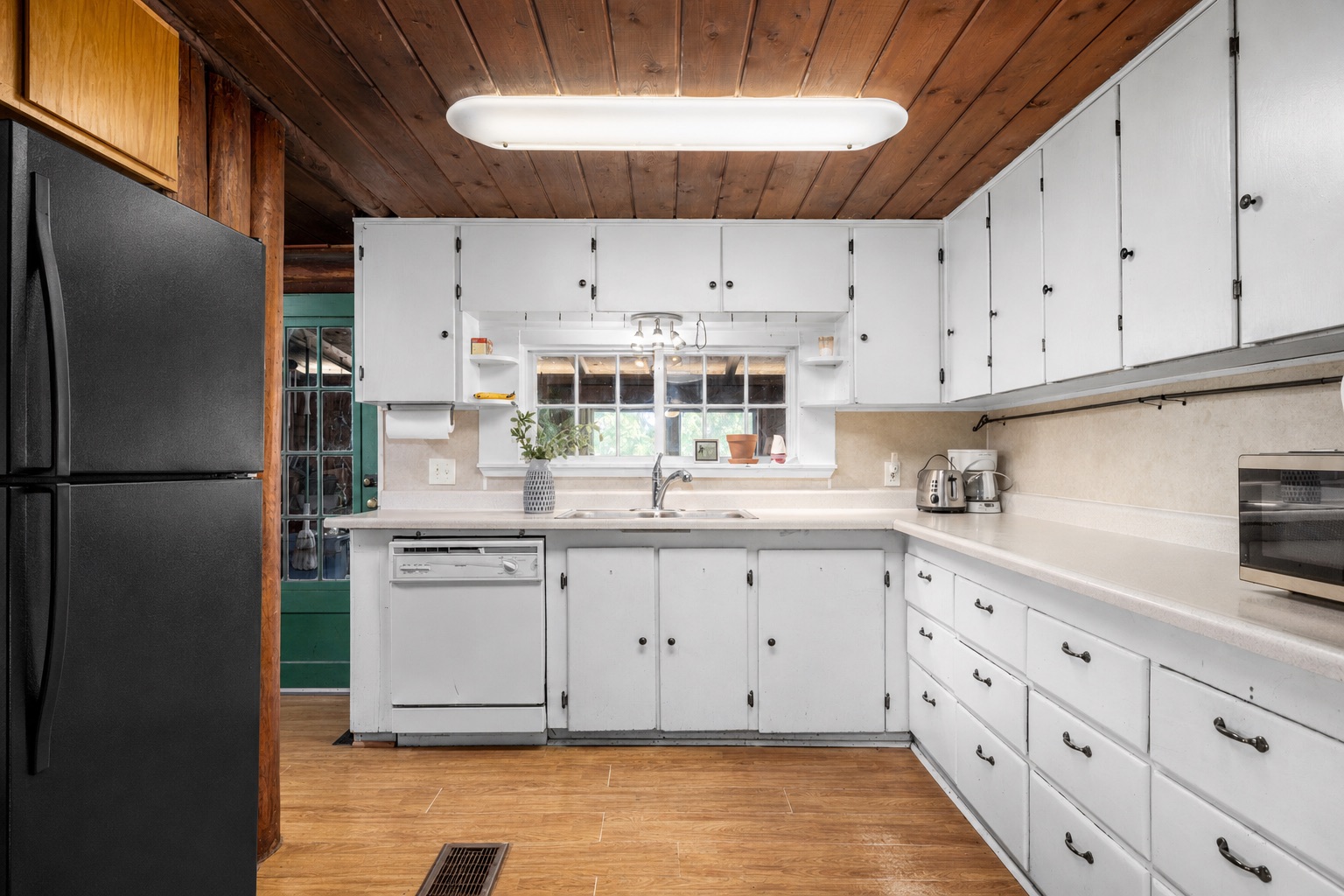2572 Us Highway 2 W Property Photo 10